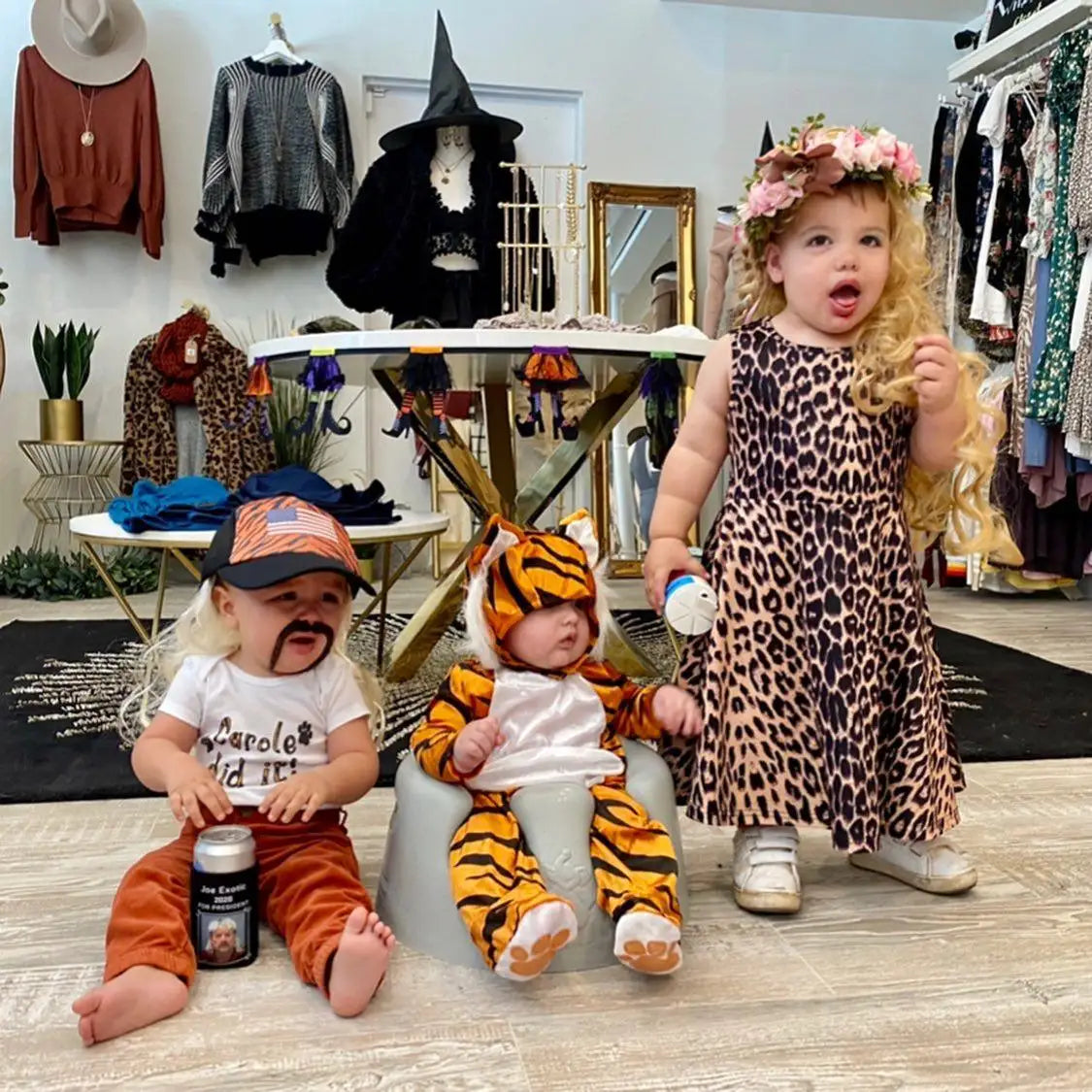 Exotic Tiger Joe Costume Set